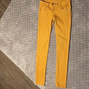 French Connection Skinny Jeans in mustard